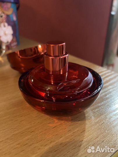 Dkny be tempted без одного затеста