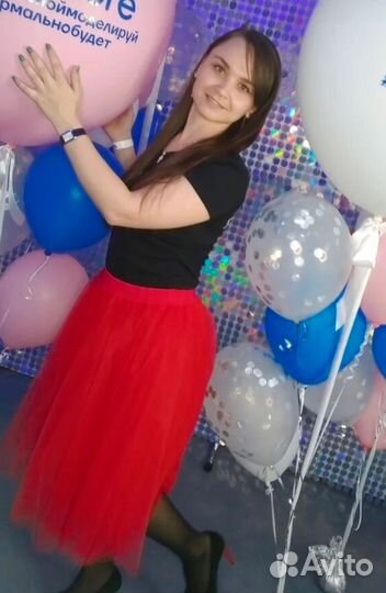 Пышная юбка из фатина красная