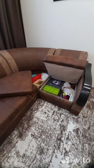 Угловой диван