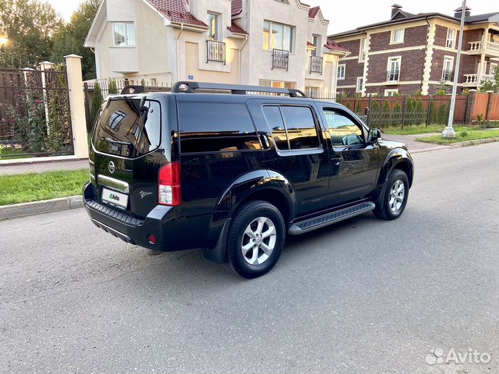 Nissan Pathfinder 2.5 AT, 2013, 241 867 км
