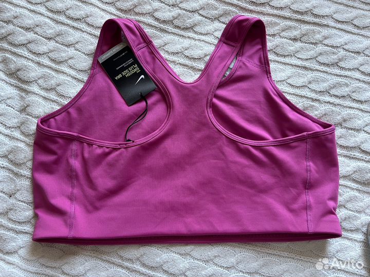 Топ женский спортивный Nike 3x