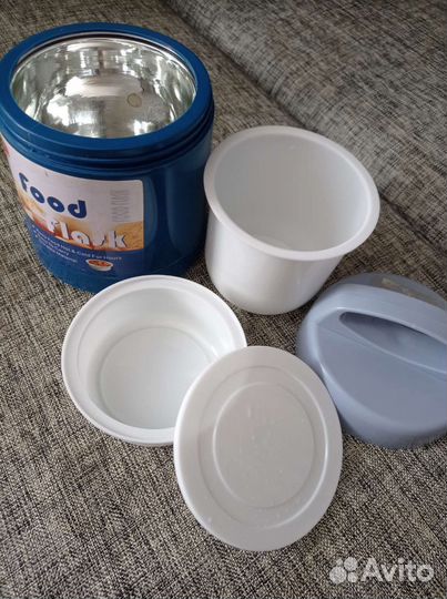 Термос с контейнерами. 0,7 л. Стеклянная колба