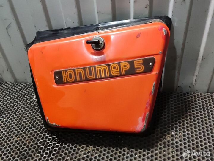 Левый бардачок Иж Юпитер 5