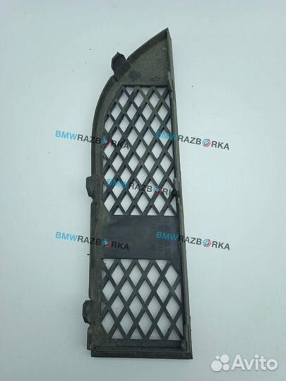 Решетка в бампер левая BMW 7 E65/E66 2004 7135563