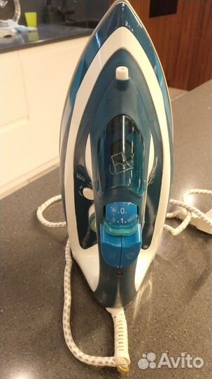Продаю утюг