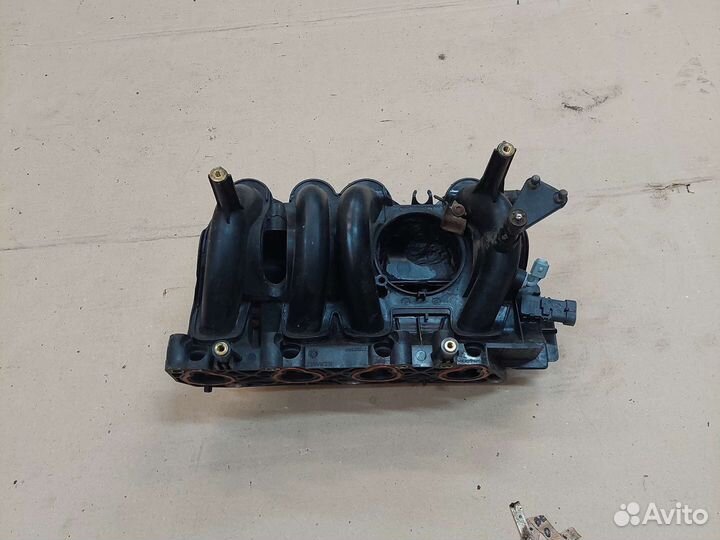 Впускной Коллектор Renault logan 2 7700273860