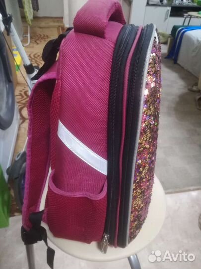 Школьный рюкзак