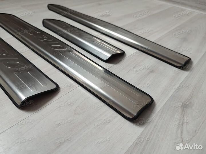 Накладки на пороги KIA Rio 2011-2017