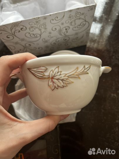 Икорница фарфоровая