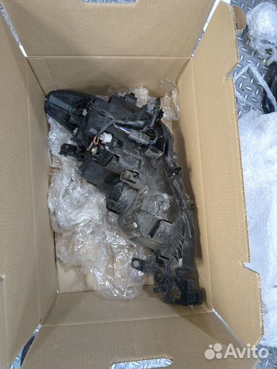 Фара (передняя) правая Mazda 6 (GJ), 2014