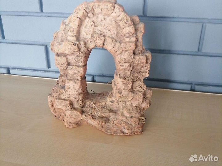 Глиняная скульптура для аквариума