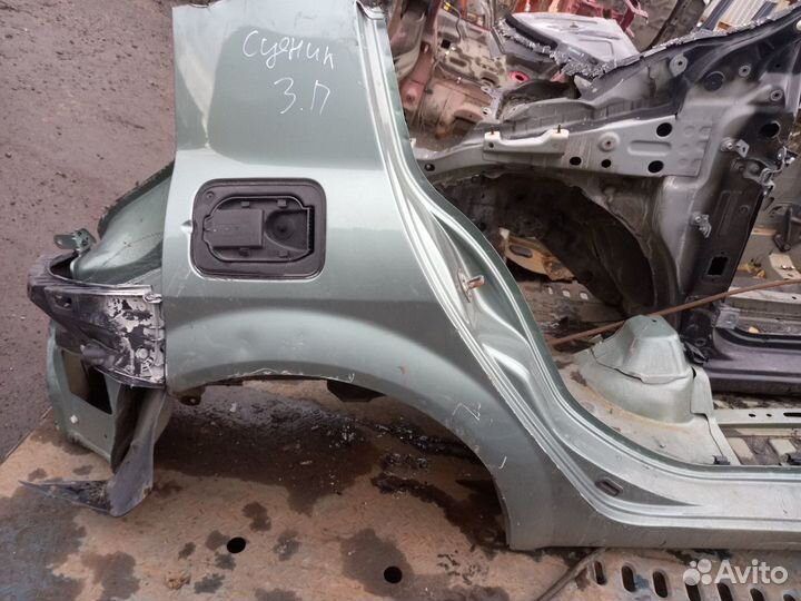 Заднее правое крыло Renault Meganе 2 хетчбек