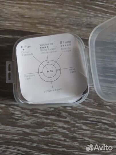 Mp3 плеер с наушниками новый
