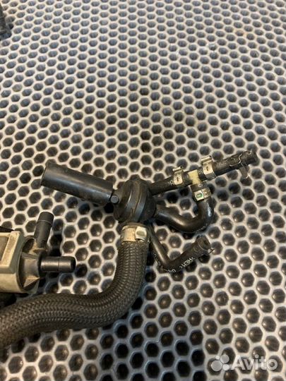 Клапан воздушный Bentley Continental Flying Spur