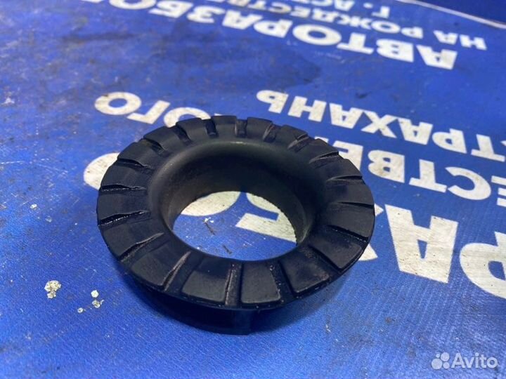 Проставка пружины Opel Corsa D купе A12XER 2011