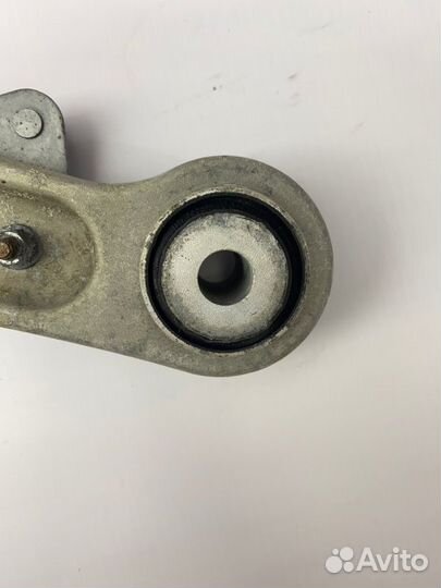 Рычаг верхний задний правый Mercedes C W204