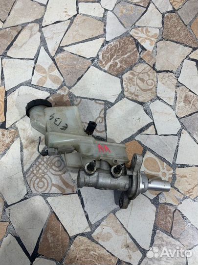 Главный тормозной цилиндр Mazda 6 седан 2.0 LF