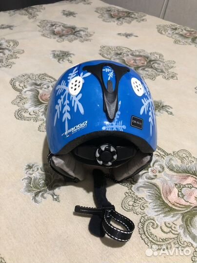 Горнолыжный шлем