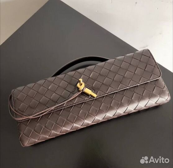 Сумка клатч Bottega veneta Новинка