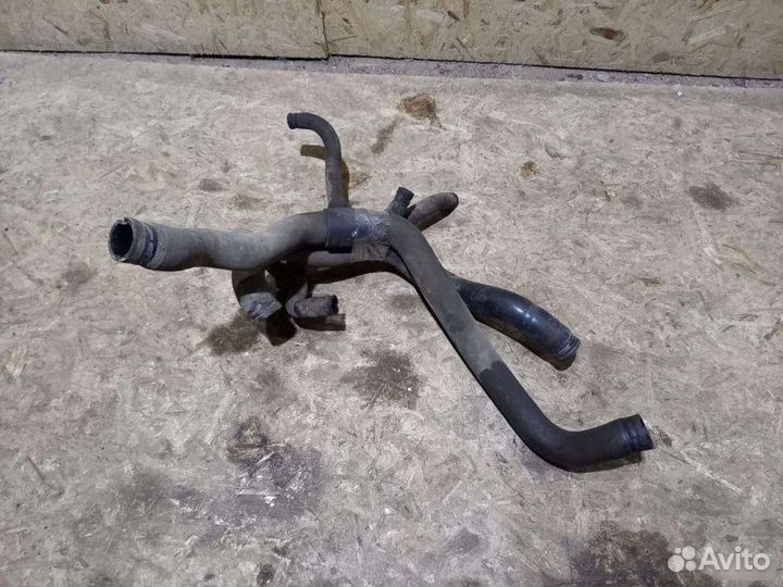 Патрубок Volkswagen Pointer