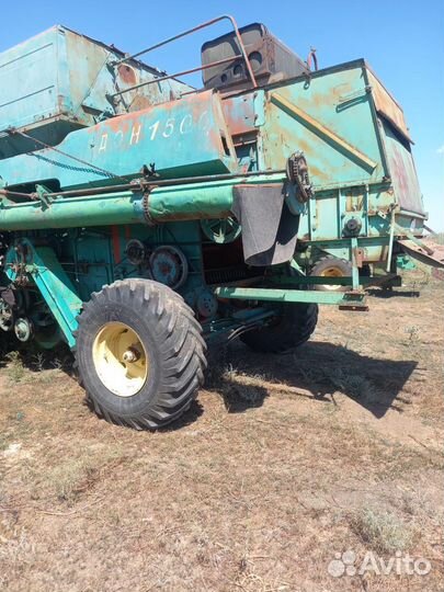 Комбайн Ростсельмаш Дон 1500А, 1990