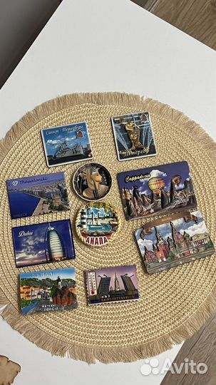 Магниты на холодильник из разных стран и городов