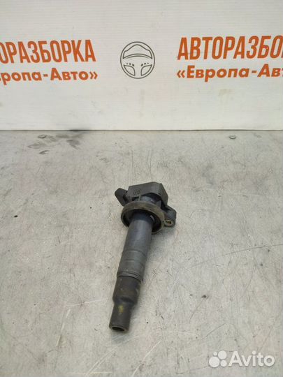 Катушка зажигания Toyota Corolla E12 седан 1.6 L
