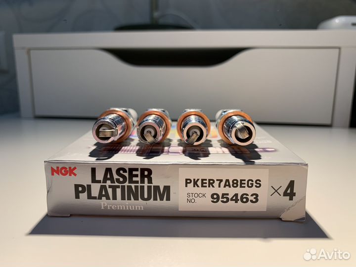 Комплект свечей NGK 95463 из Германии