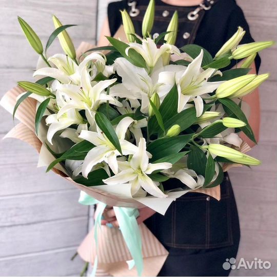Букет из лилий доставка по г.сыктывкар
