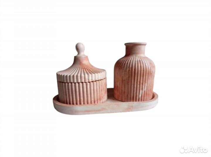 Гипсовые вазы