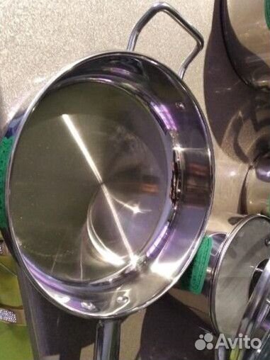 Набор кастрюль + сковорода