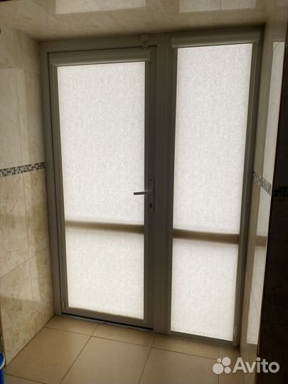 Рулонные шторы и жалюзи на окна