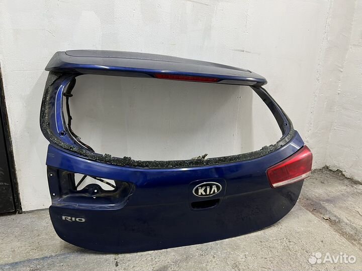 Киа Рио 3 хэтчбек крышка багажника