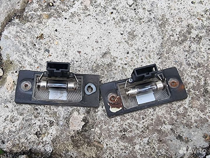 Фонарь подсветки номера Vag