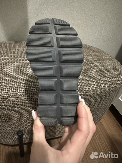 Кроссовки детские 23 размер