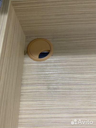 Письменный стол