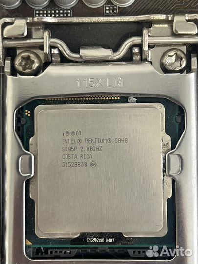 Материнская плата с процессором