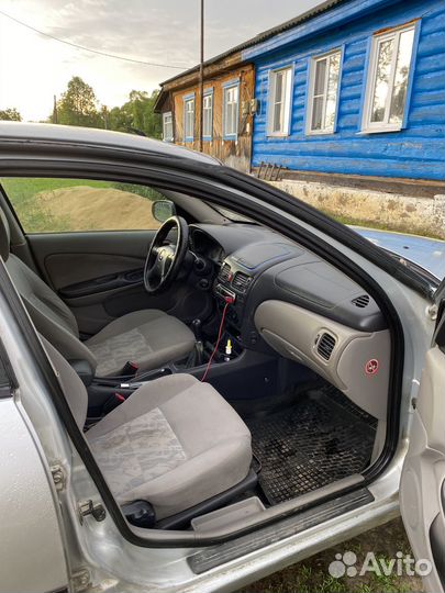 Nissan Almera 1.5 МТ, 2002, 350 000 км