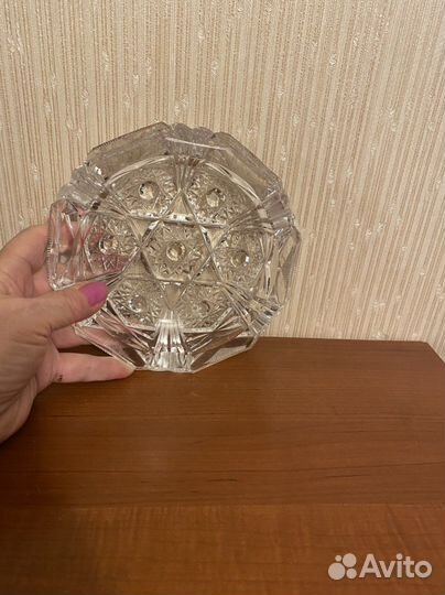 Хрустальная пепельница