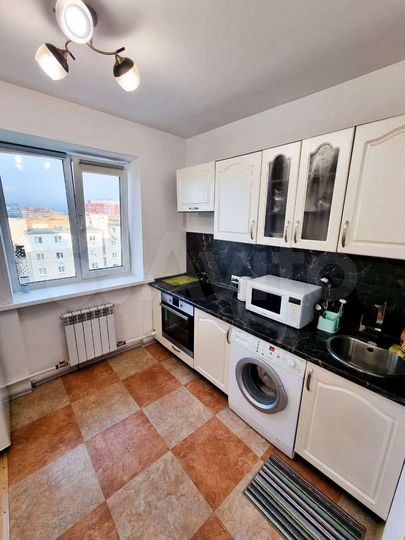 1-к. квартира, 30 м², 9/9 эт.