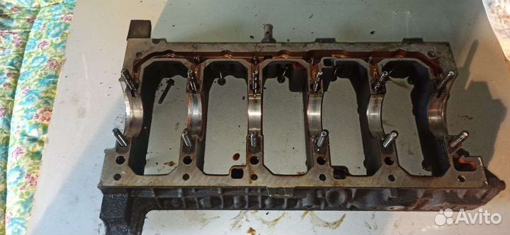 Двигатель B5244S Volvo S60 S80