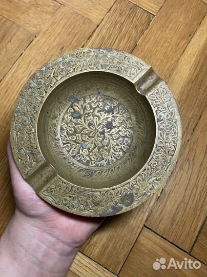 Пепельница из Индии