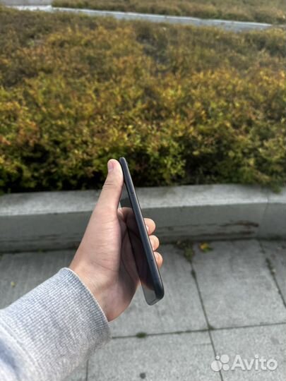 iPhone Xr, 128 ГБ