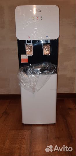 Кулер для воды Ecotronic J1-LC XS, белый