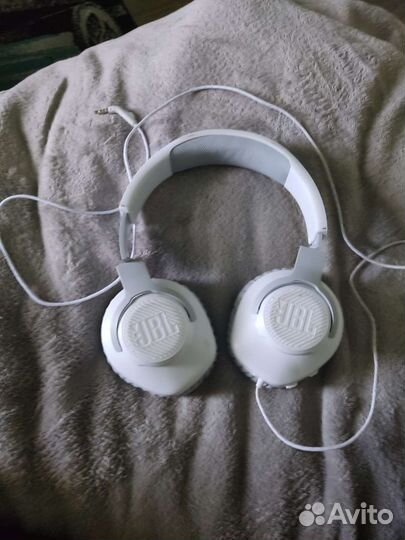 Наушники JBL