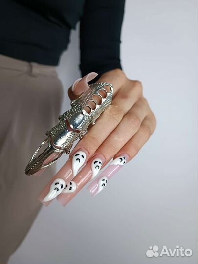 Наращивание ногтей