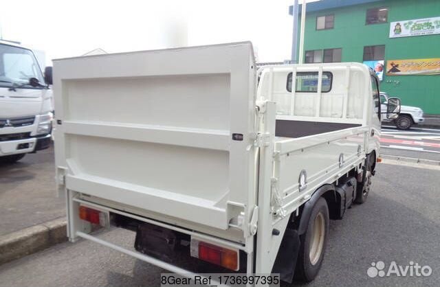Бортовой грузовик Hino 300 (Dutro), 2011
