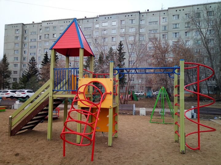 4-к. квартира, 87,7 м², 8/9 эт.