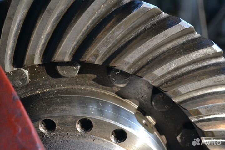 Редуктор Volvo F12 EV85B