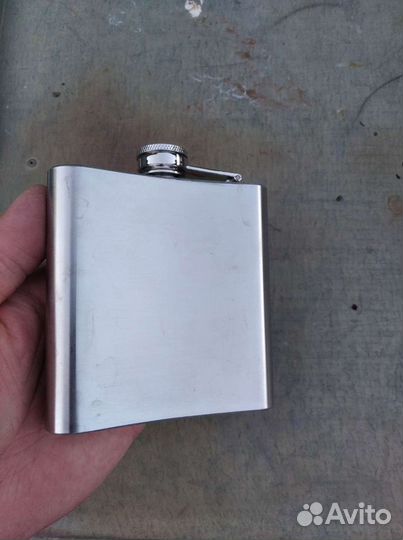 Фляжки и набор рюмок и стаканов СССР